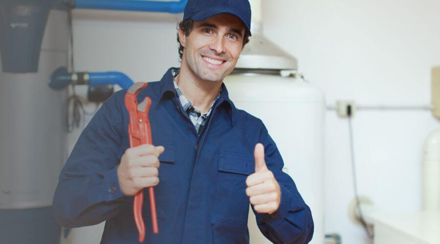 Professional expert plumbing services in Keego Harbor, MI